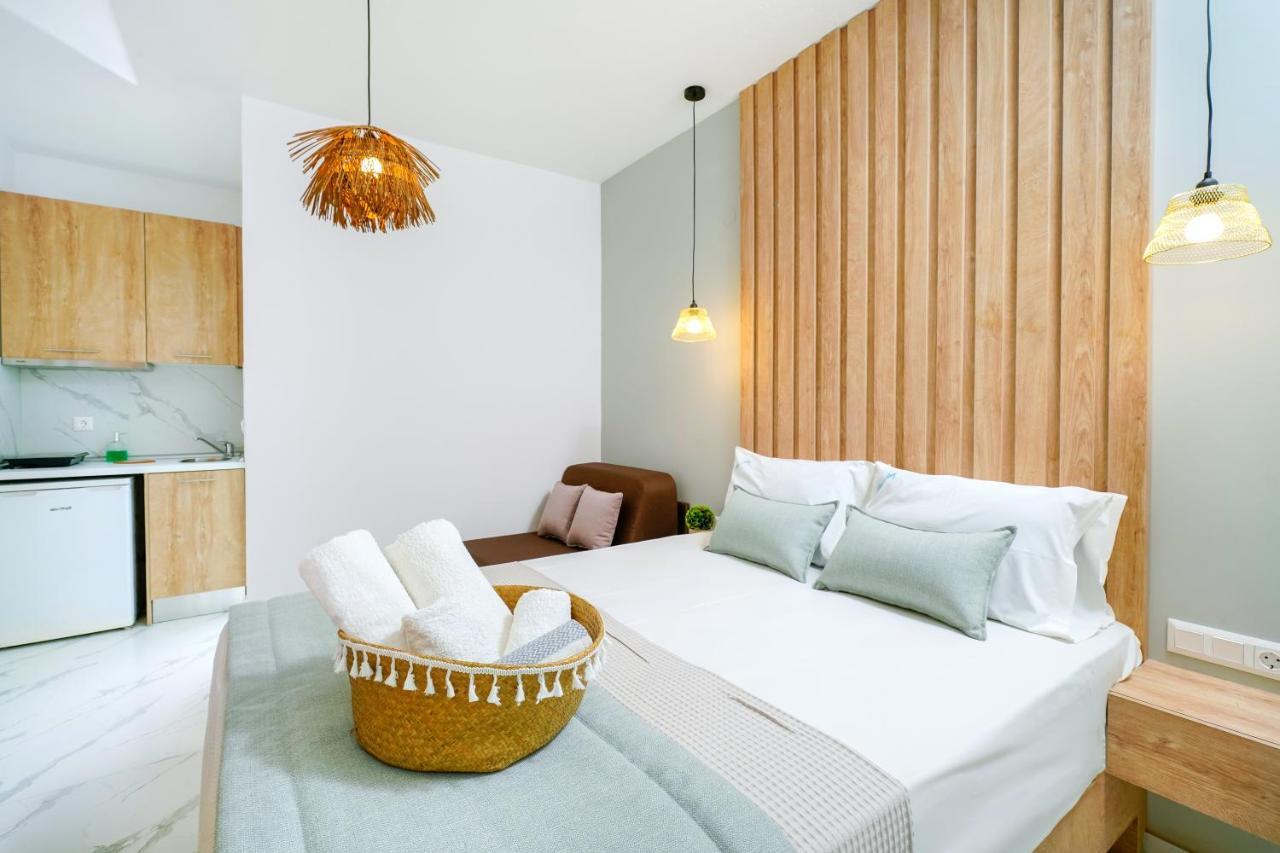 Blue Bay Hotel Скала-Потамиас Экстерьер фото